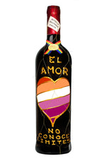 Cargar imagen en el visor de la galería, Botella Vino Jumilla Regalo Bandera Lesbiana (El Amor No Conoce Limites)- Delampa
