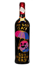 Cargar imagen en el visor de la galería, Botella Vino Jumilla Regalo Bandera Bisexual (No Soy Gay Soy Super Gay)- Delampa
